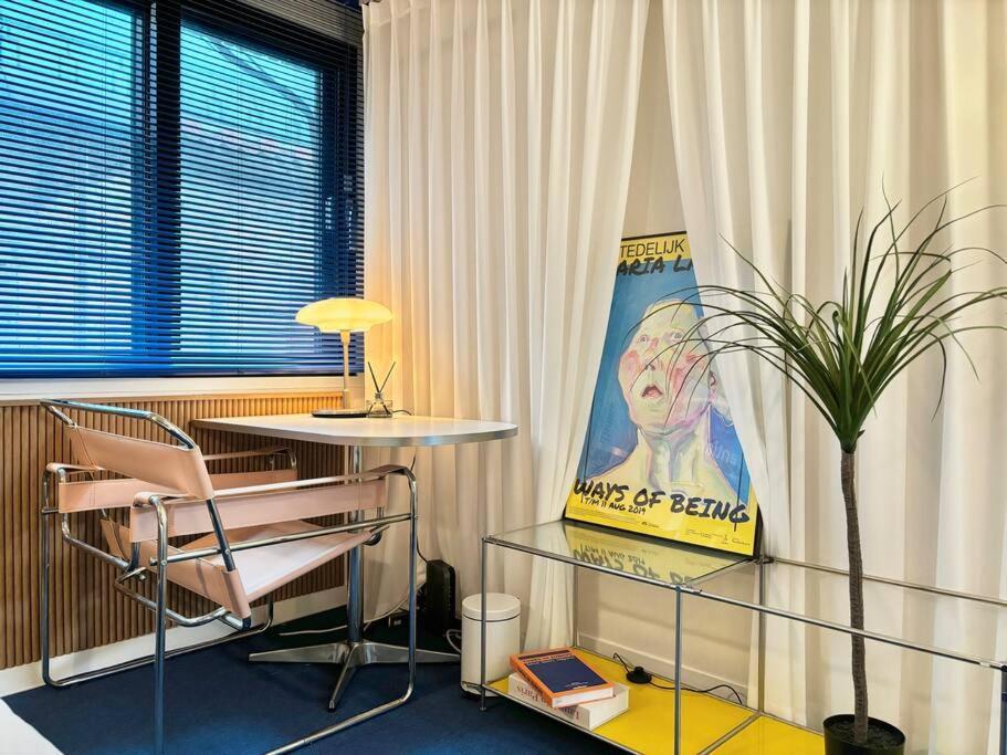 U House Apartment